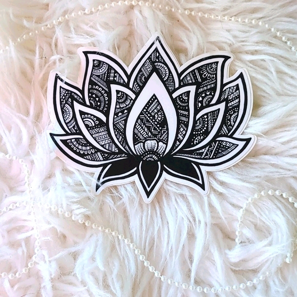 🌿 Hand Drawn Boho Lotus Car Detail Sticker - Picture 4 of 4